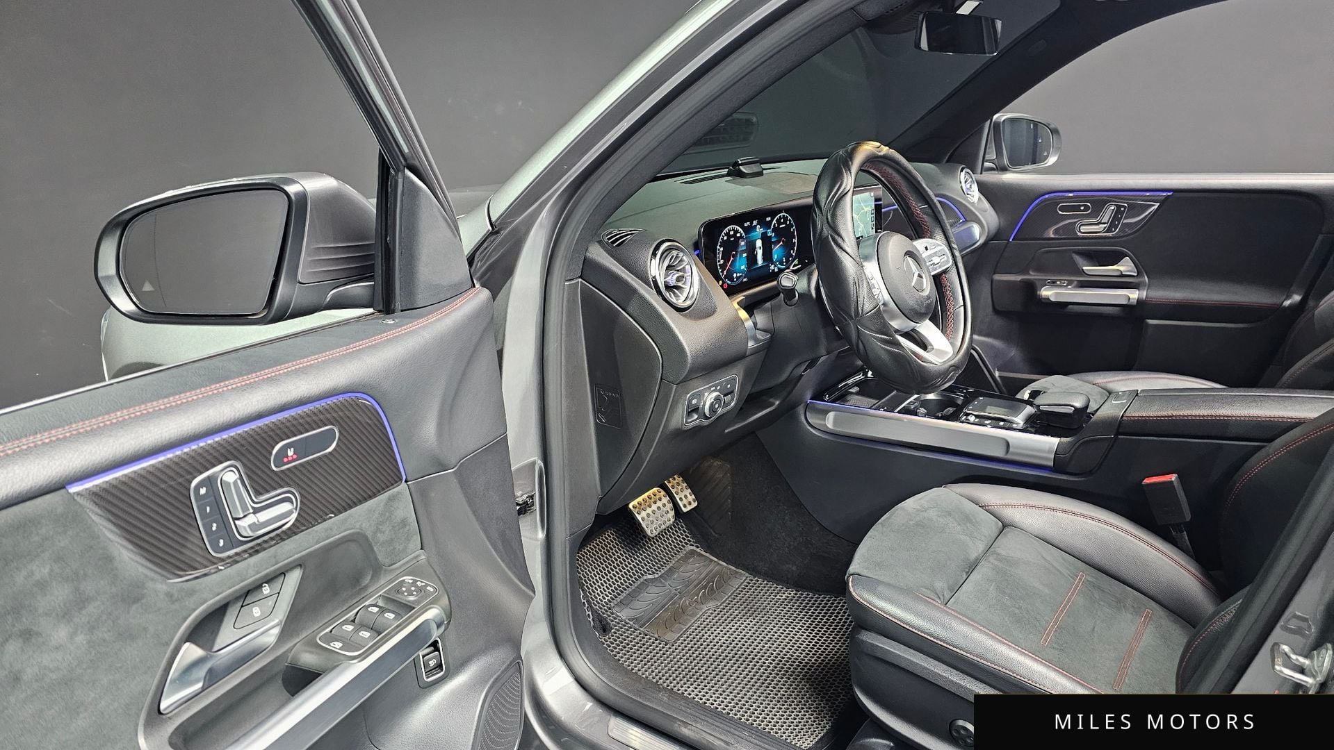 Mercedes-Benz GLB-Class X247 2021 — миниатюра 12