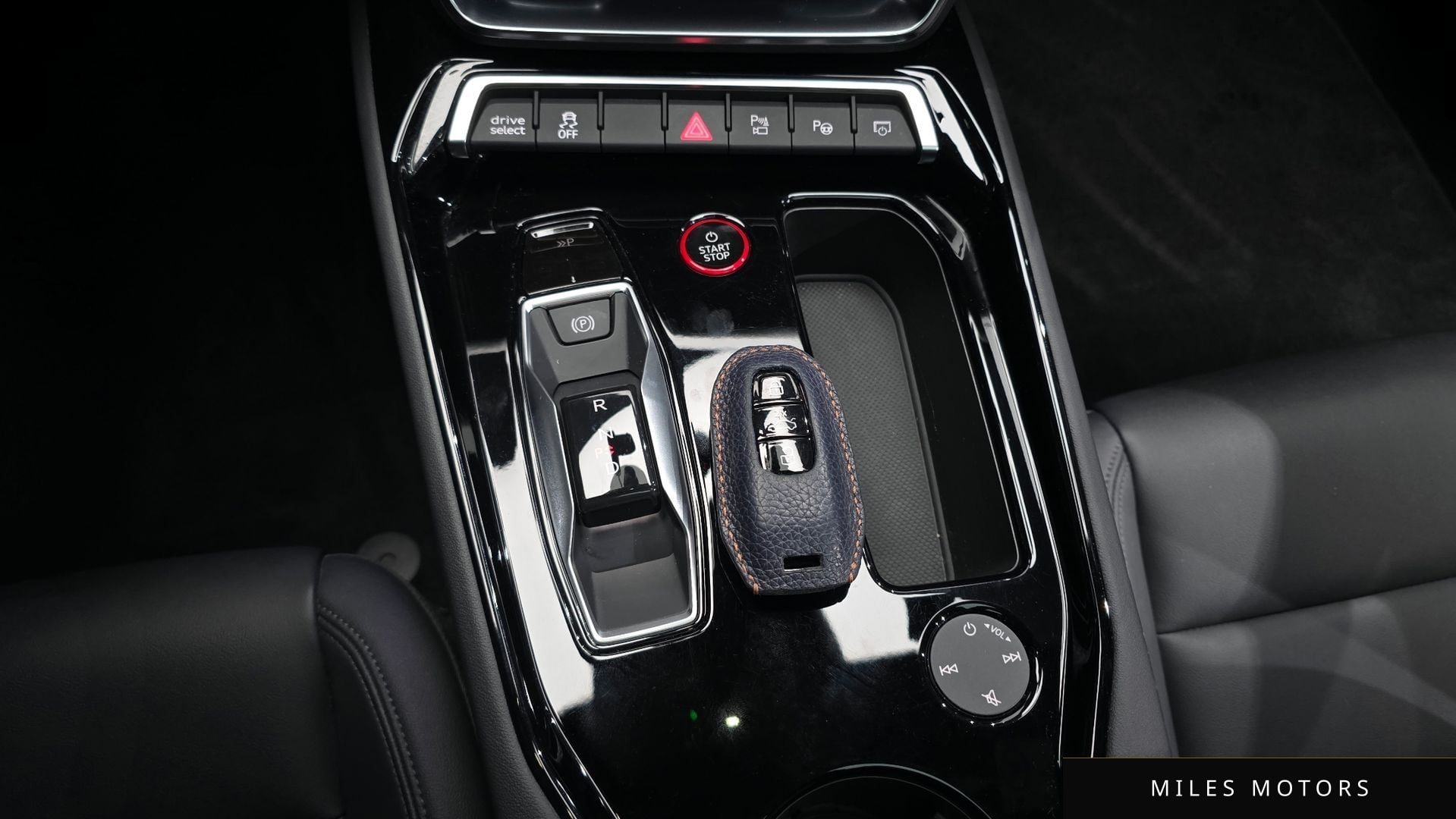 Audi e-tron GT 2022 — миниатюра 9