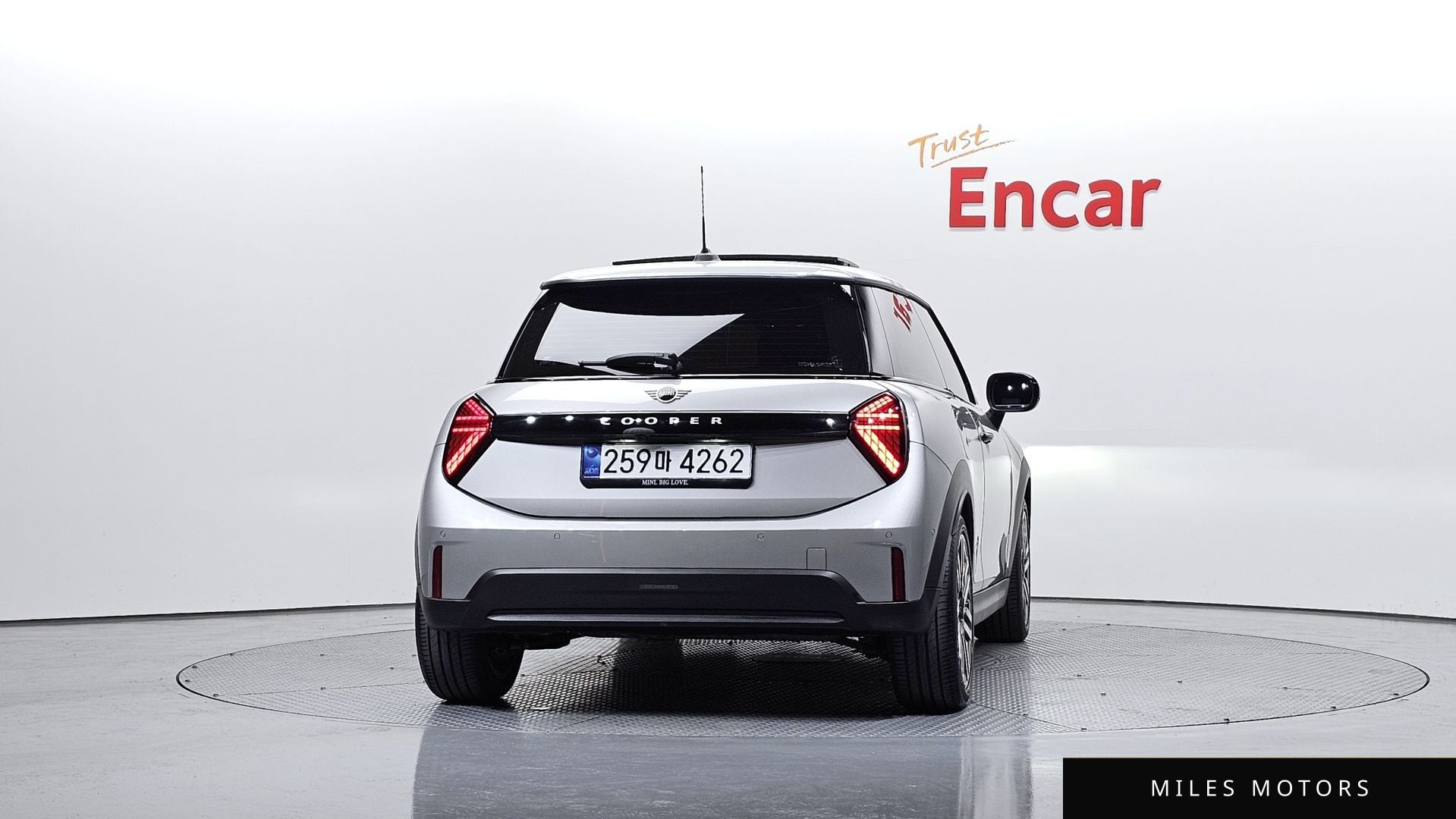MINI Cooper 2025 — миниатюра 4