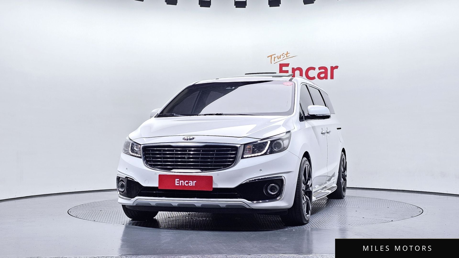 Kia Canival 2016 — миниатюра 3