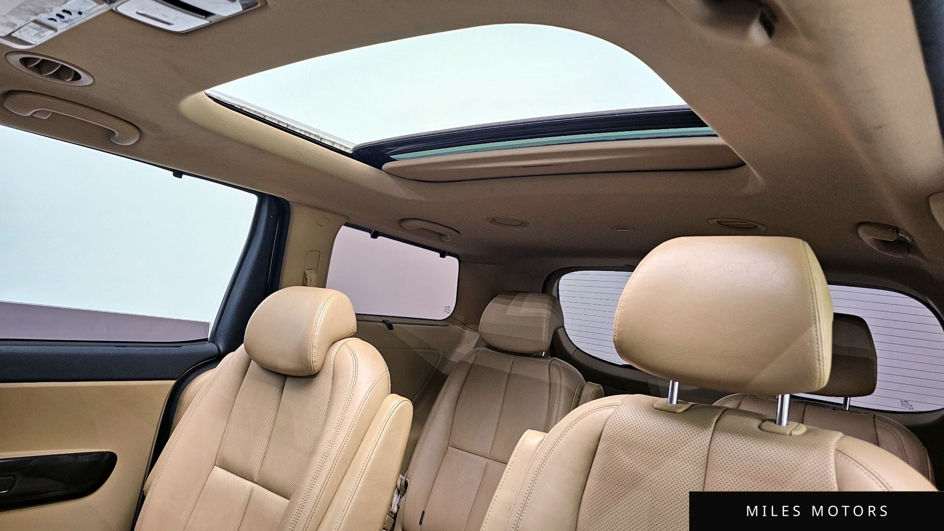 Kia Canival 2016 — миниатюра 6