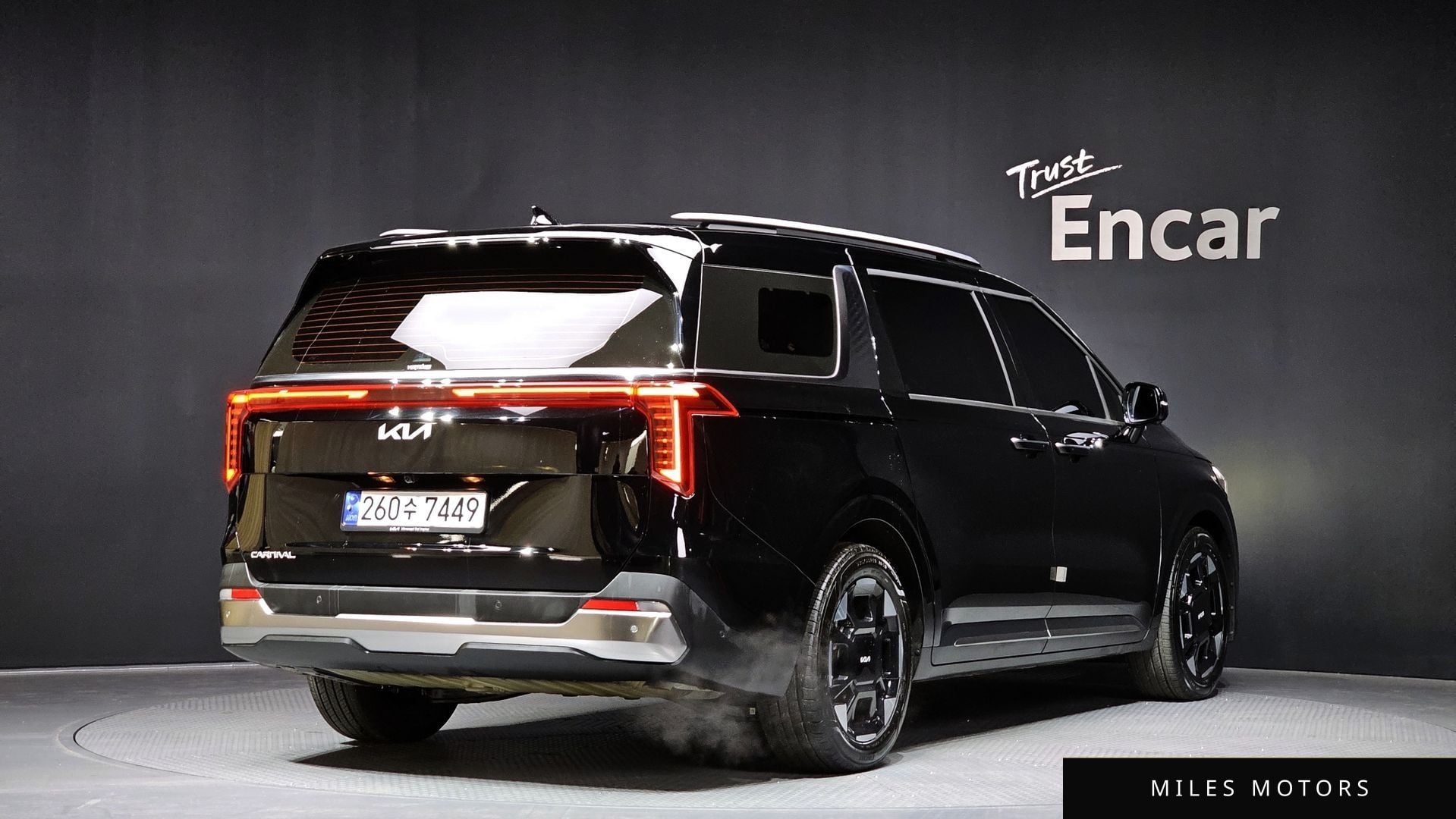 Kia Canival 2025 — миниатюра 2