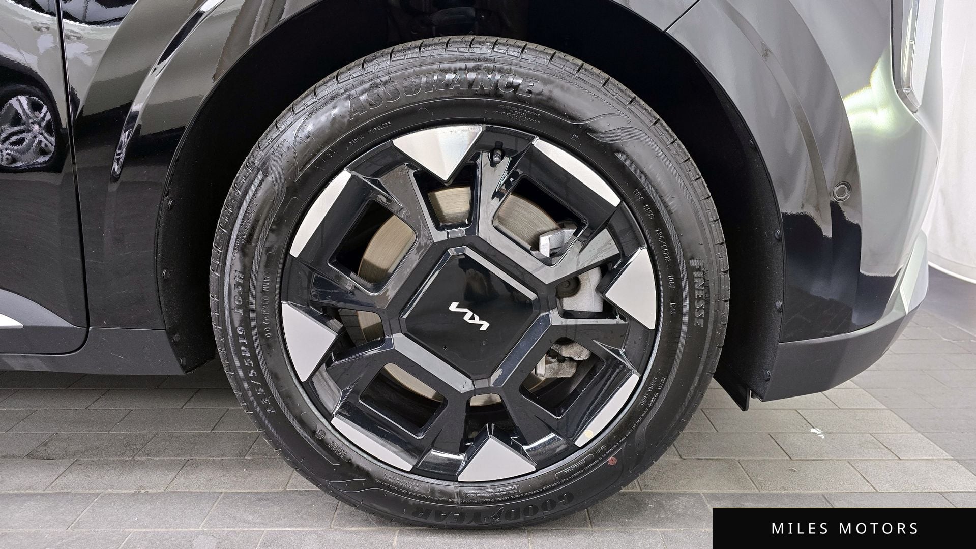 Kia Canival 2025 — миниатюра 5