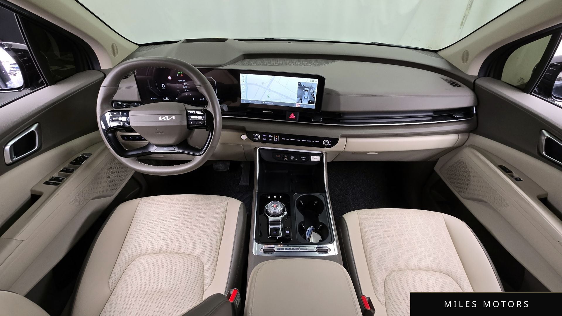 Kia Canival 2025 — миниатюра 7