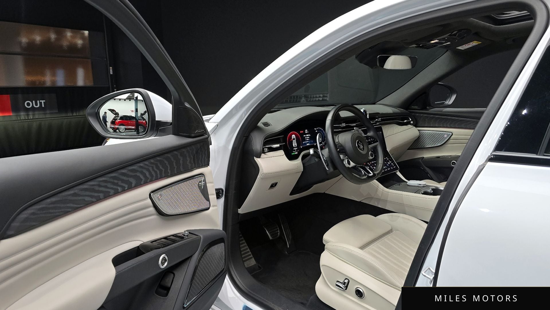 Maserati Grecale 2023 — миниатюра 10