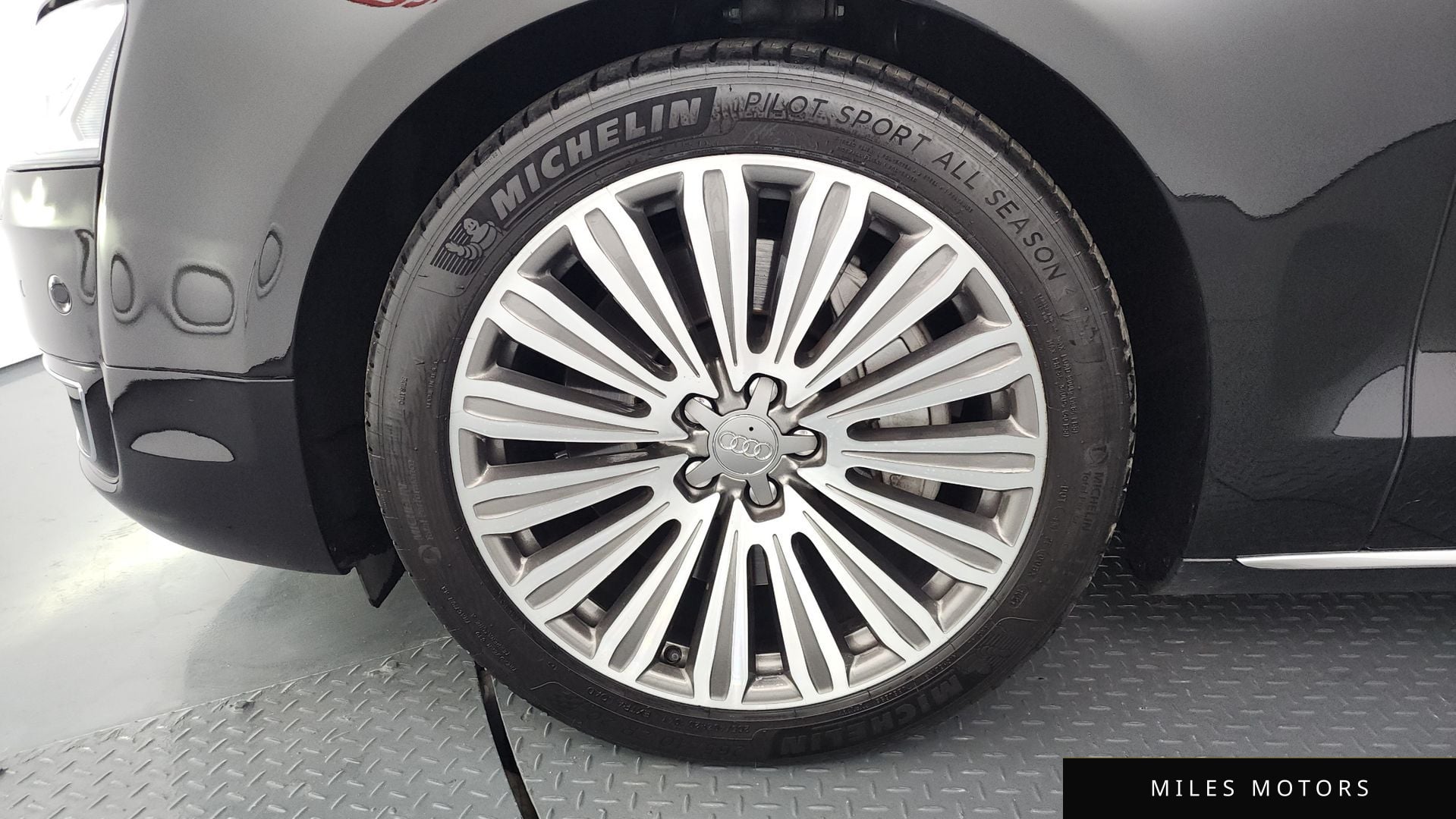 Audi A8 2016 — миниатюра 5