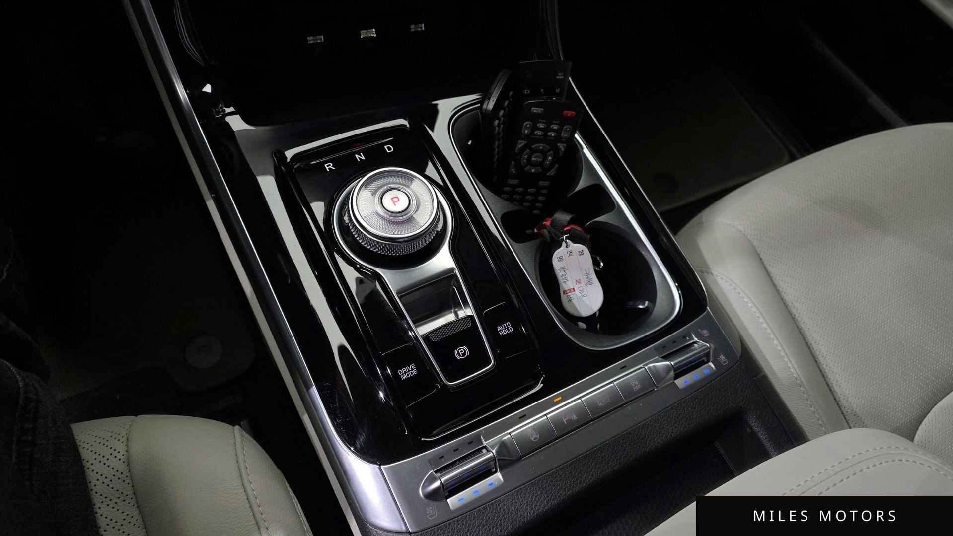 Kia Carnival 2022 — миниатюра 9