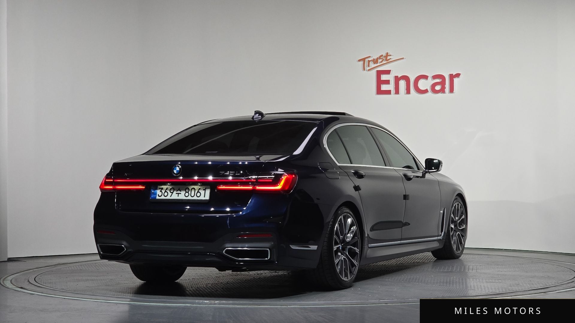 BMW 7 Series (G11) 2022 — миниатюра 2