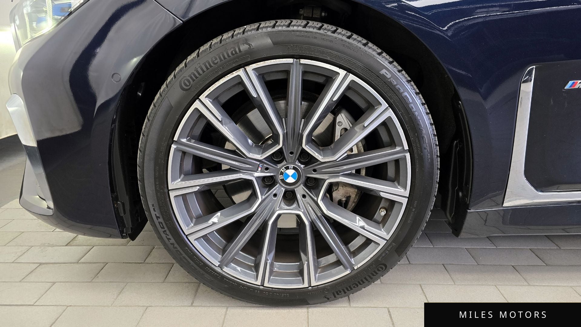 BMW 7 Series (G11) 2022 — миниатюра 5