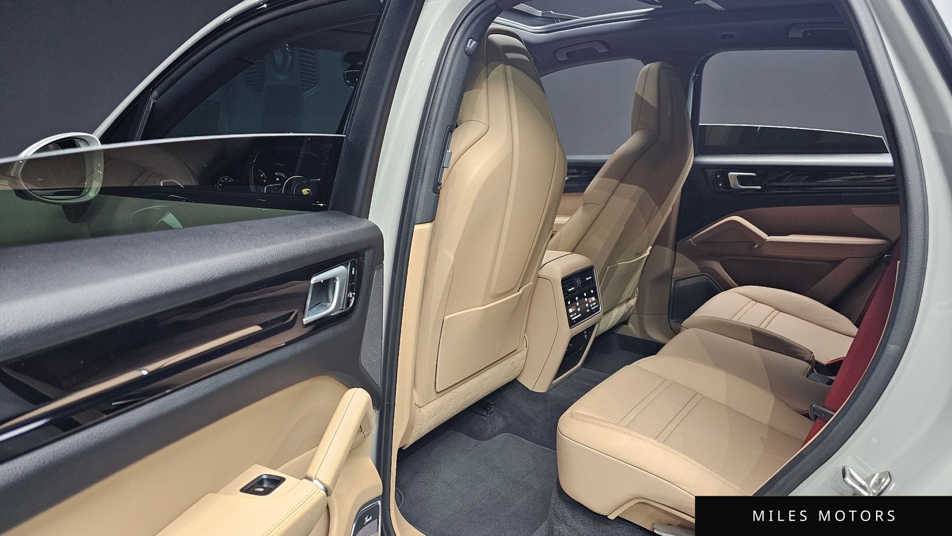 Porsche 카이엔 (PO536) 2021 — миниатюра 17