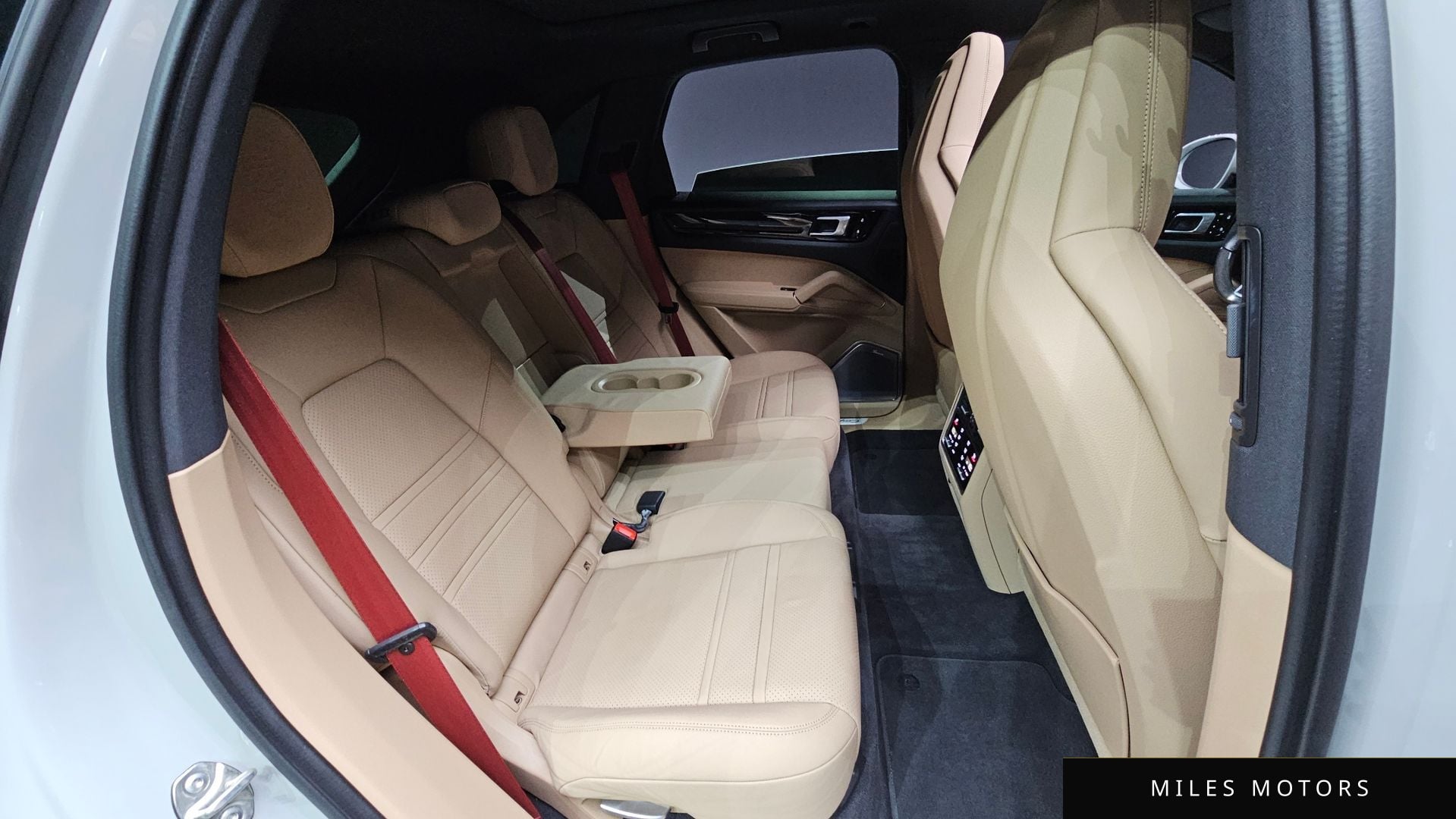Porsche 카이엔 (PO536) 2021 — миниатюра 19