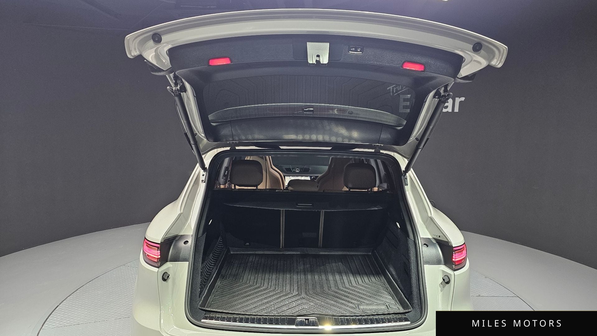 Porsche 카이엔 (PO536) 2021 — миниатюра 20