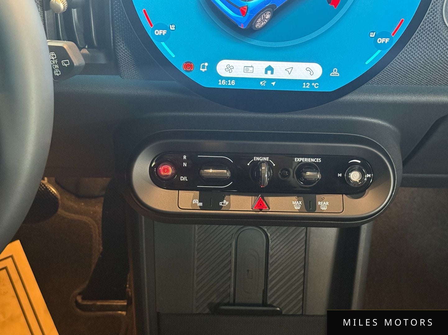 MINI Cooper 2025 — миниатюра 9