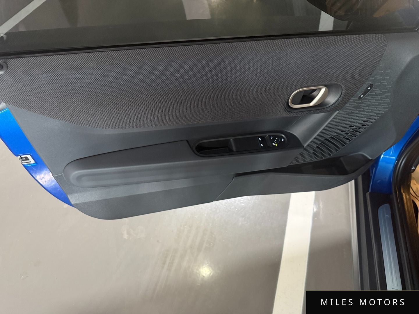 MINI Cooper 2025 — миниатюра 11