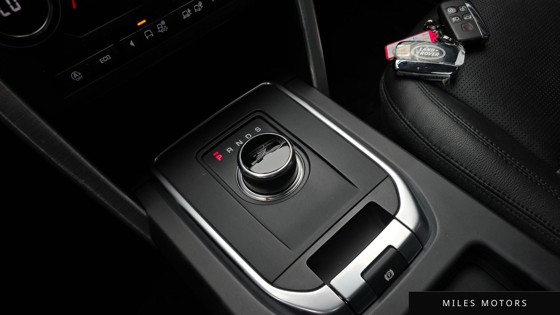 Land Rover Discovery Sport 2019 — миниатюра 9