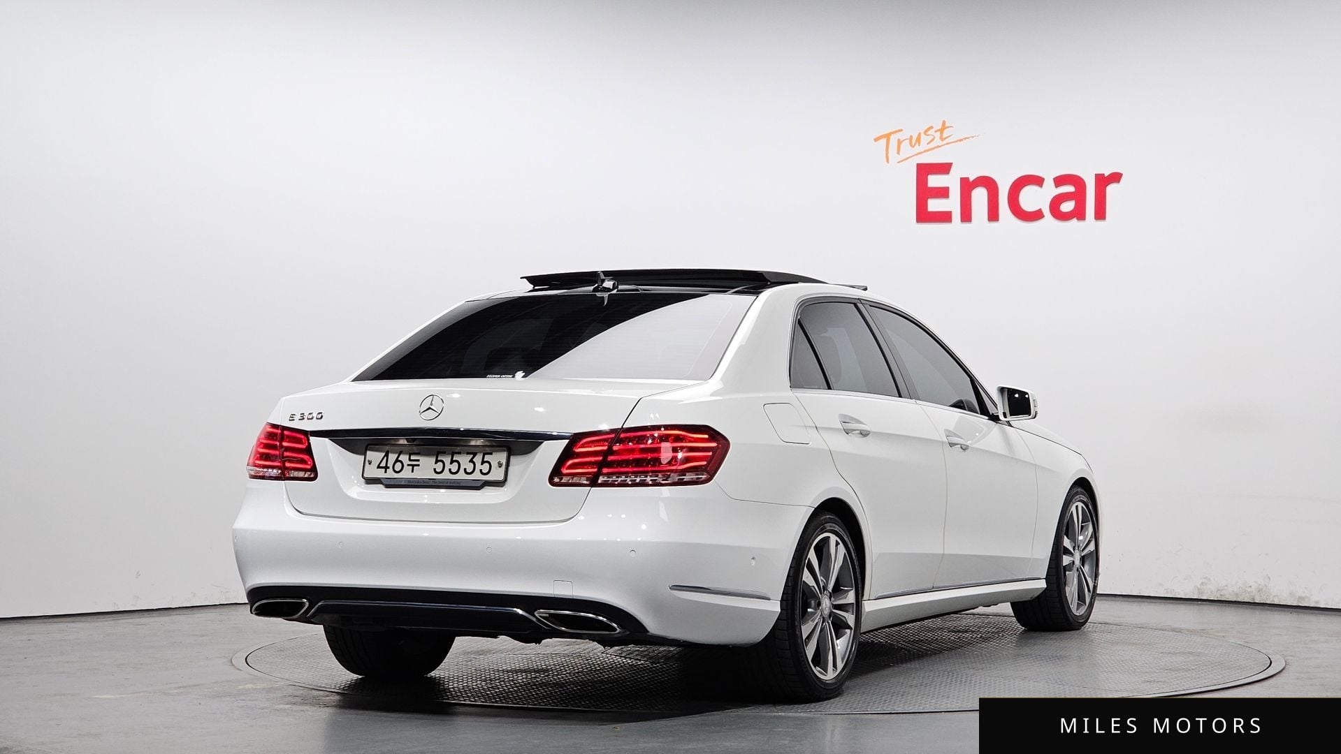 Mercedes-Benz E-Class W212 2014 — миниатюра 2