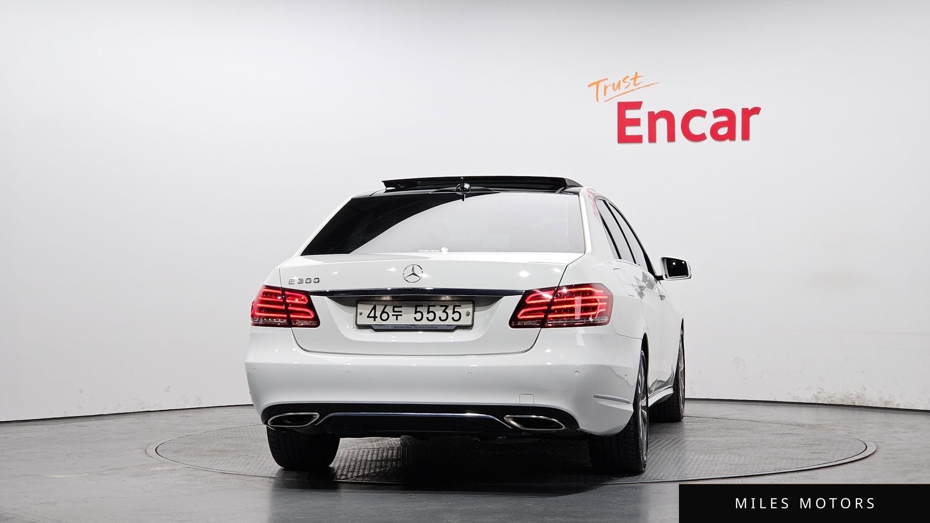 Mercedes-Benz E-Class W212 2014 — миниатюра 4