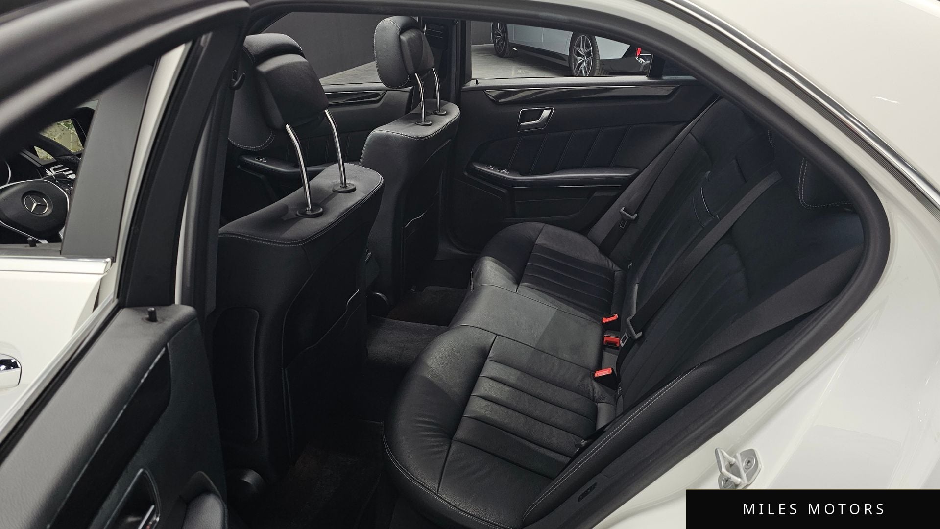 Mercedes-Benz E-Class W212 2014 — миниатюра 12