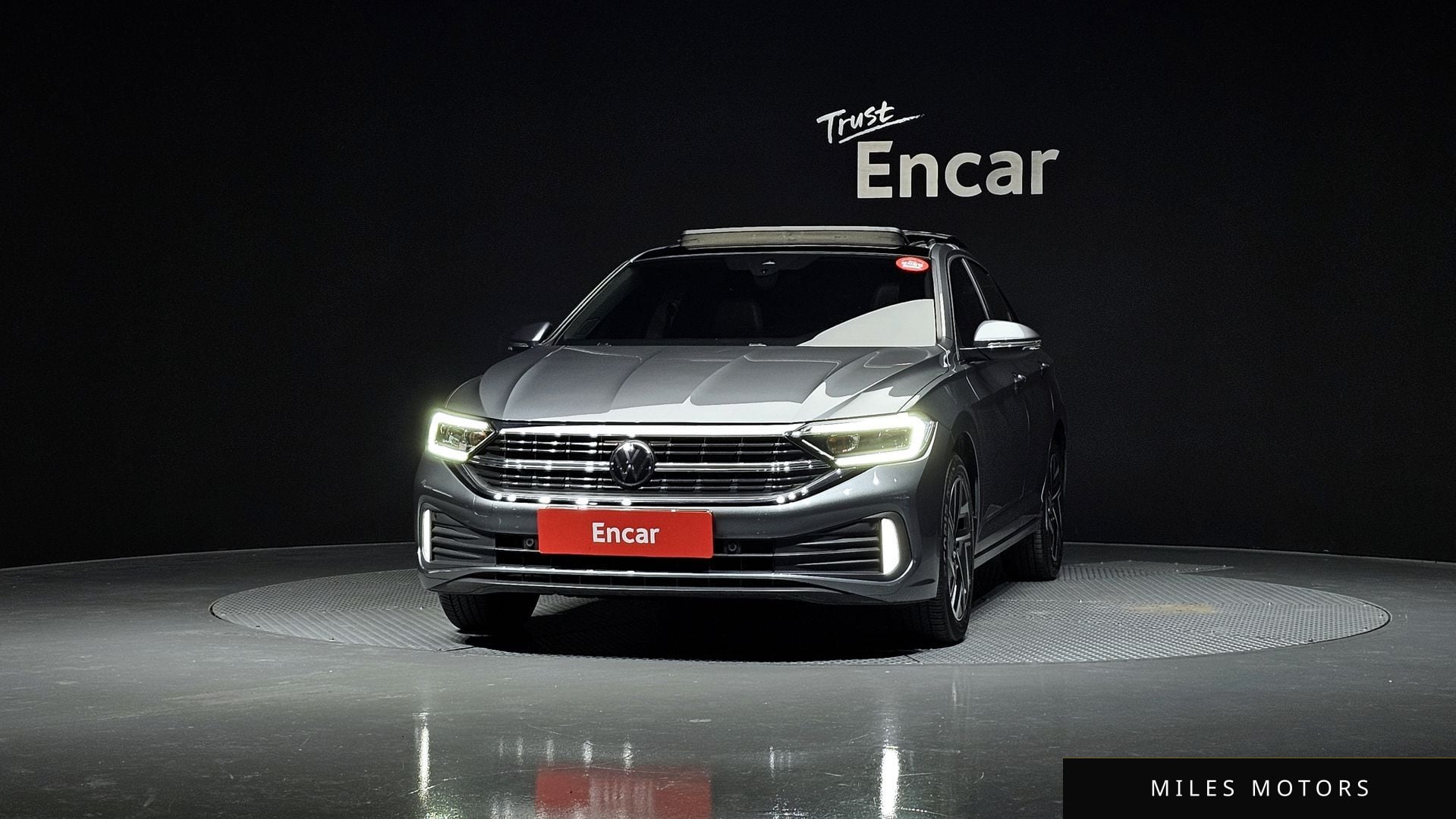 Volkswagen Jetta 2024 — миниатюра 3
