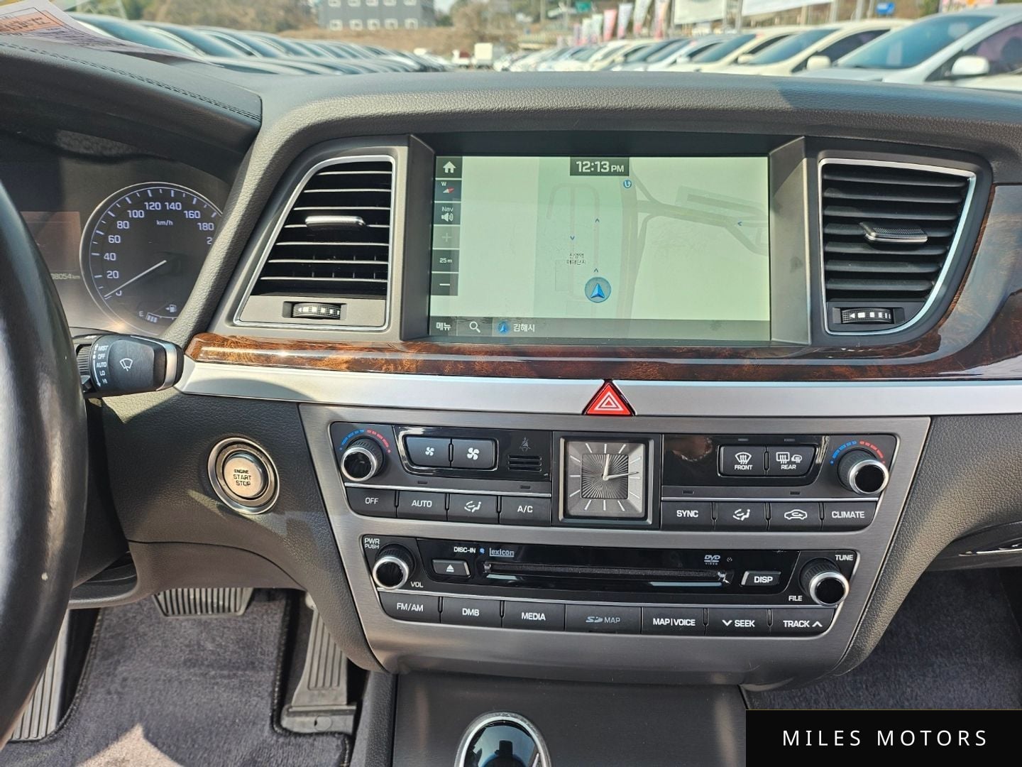 Hyundai Genesis 2014 — миниатюра 10