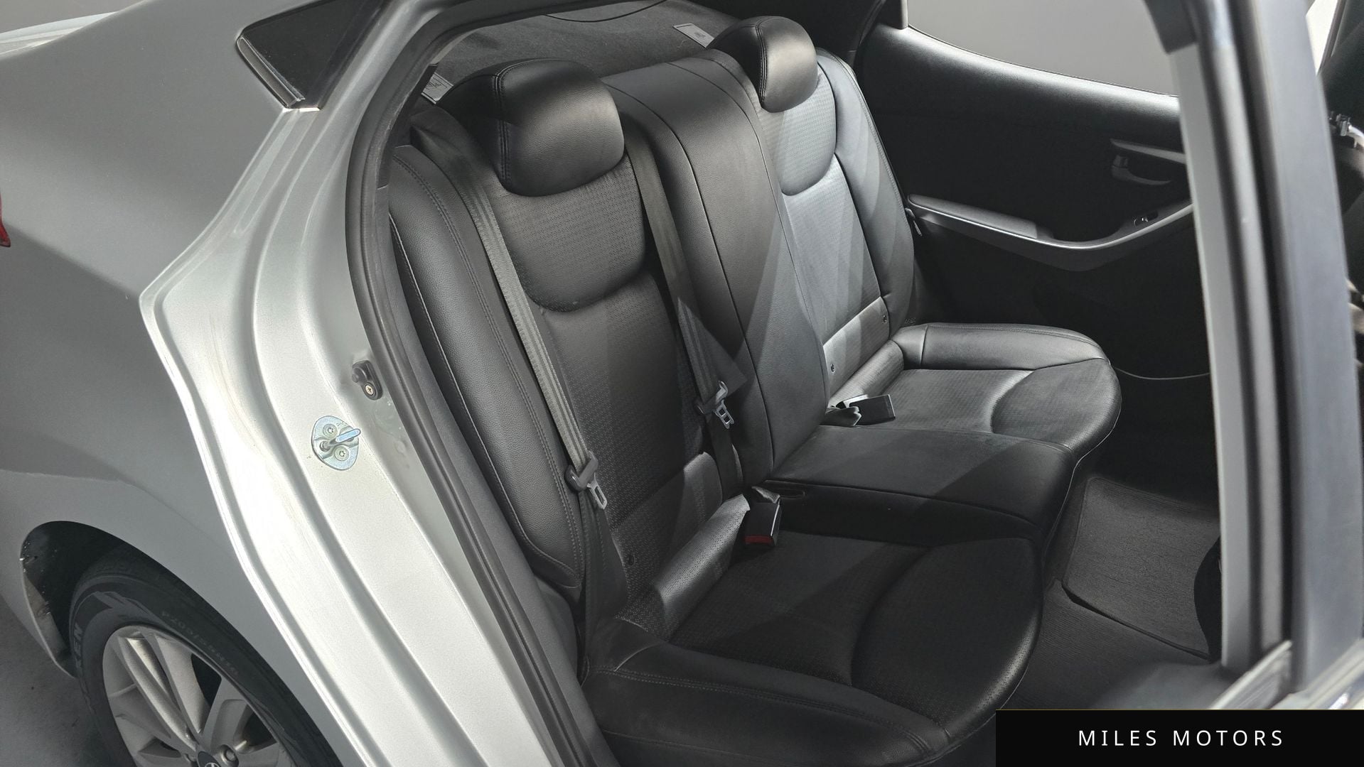 Hyundai AVANTE 2014 — миниатюра 12