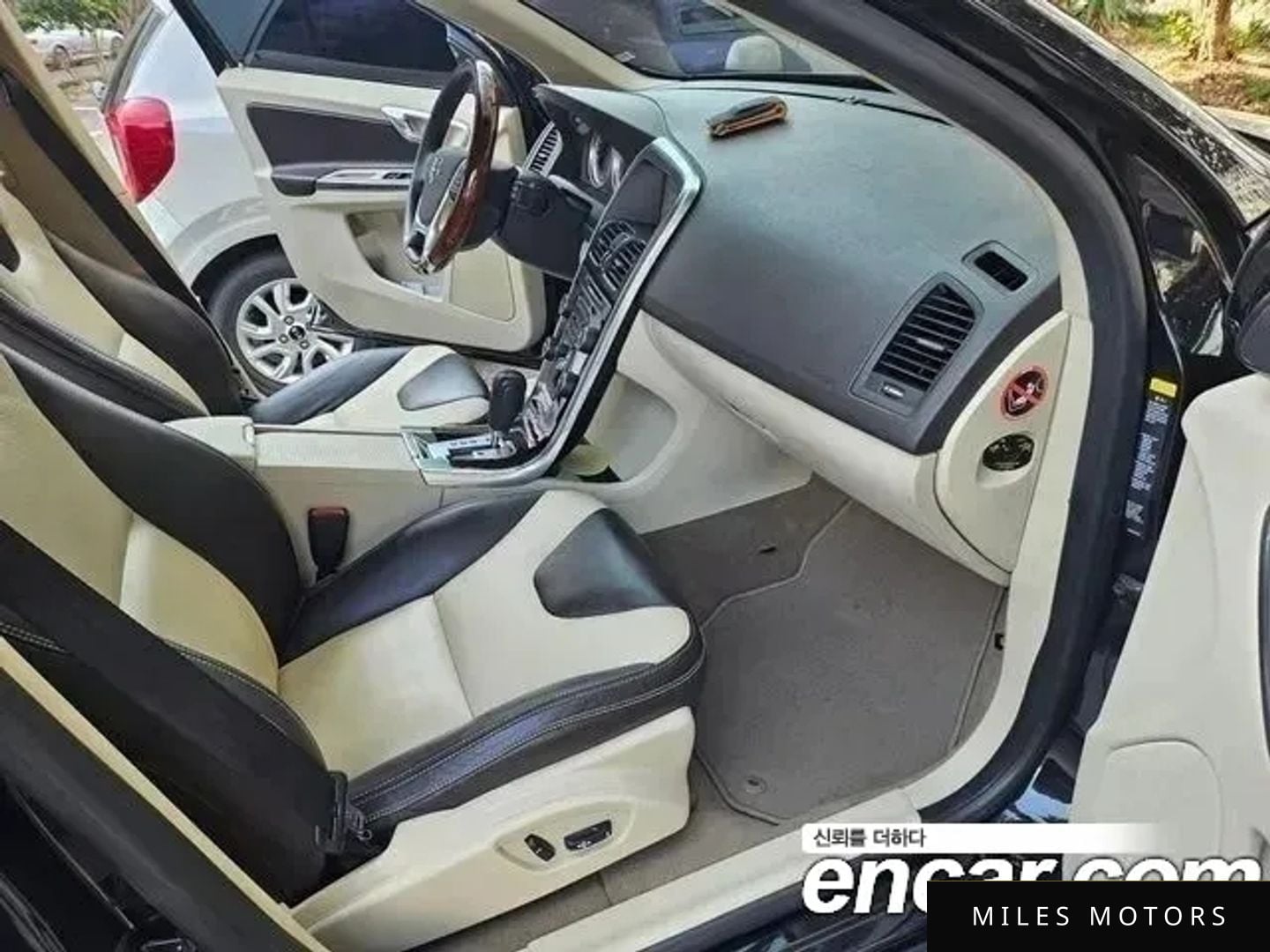 Volvo XC60 2012 — миниатюра 9