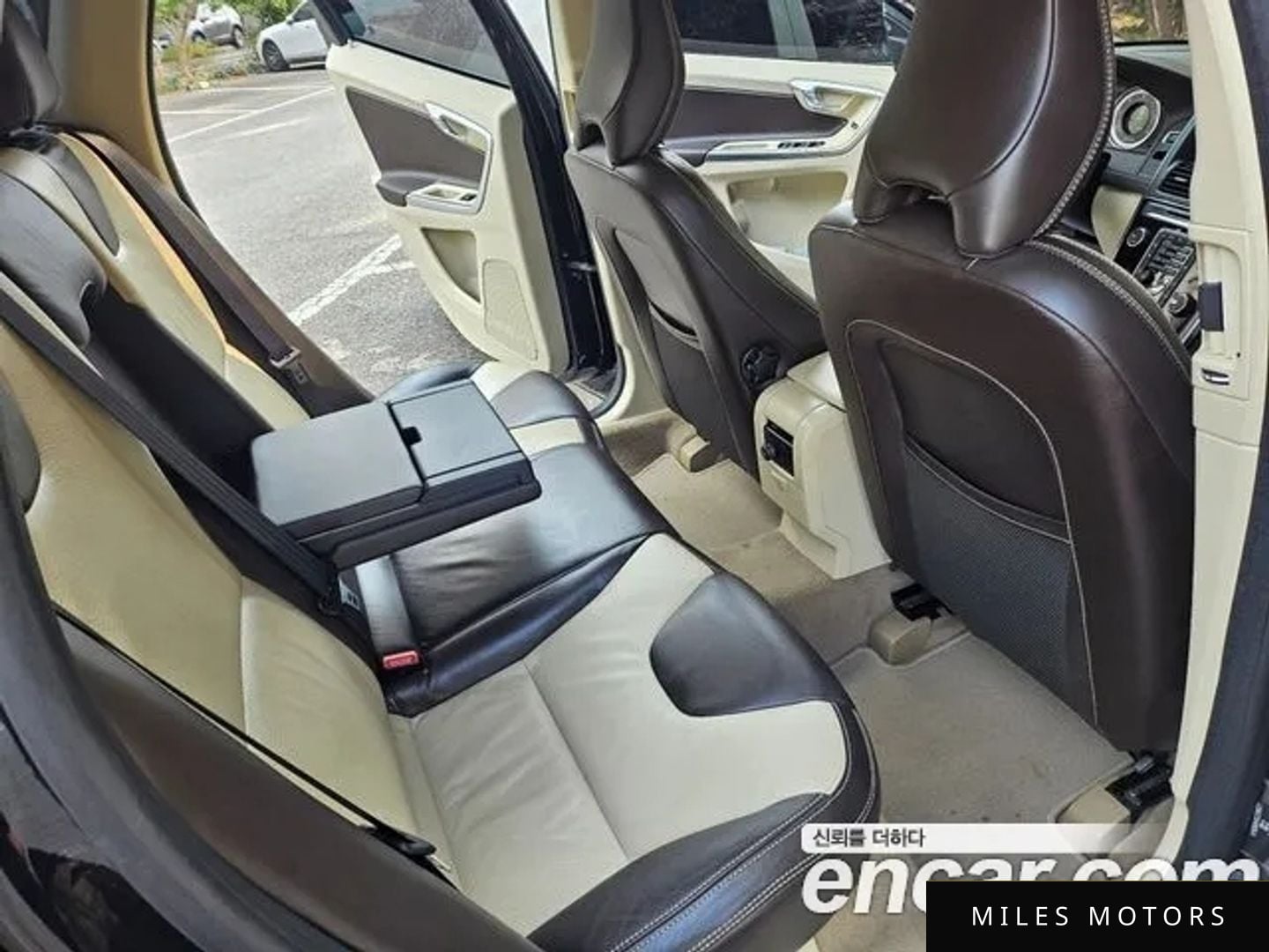Volvo XC60 2012 — миниатюра 12