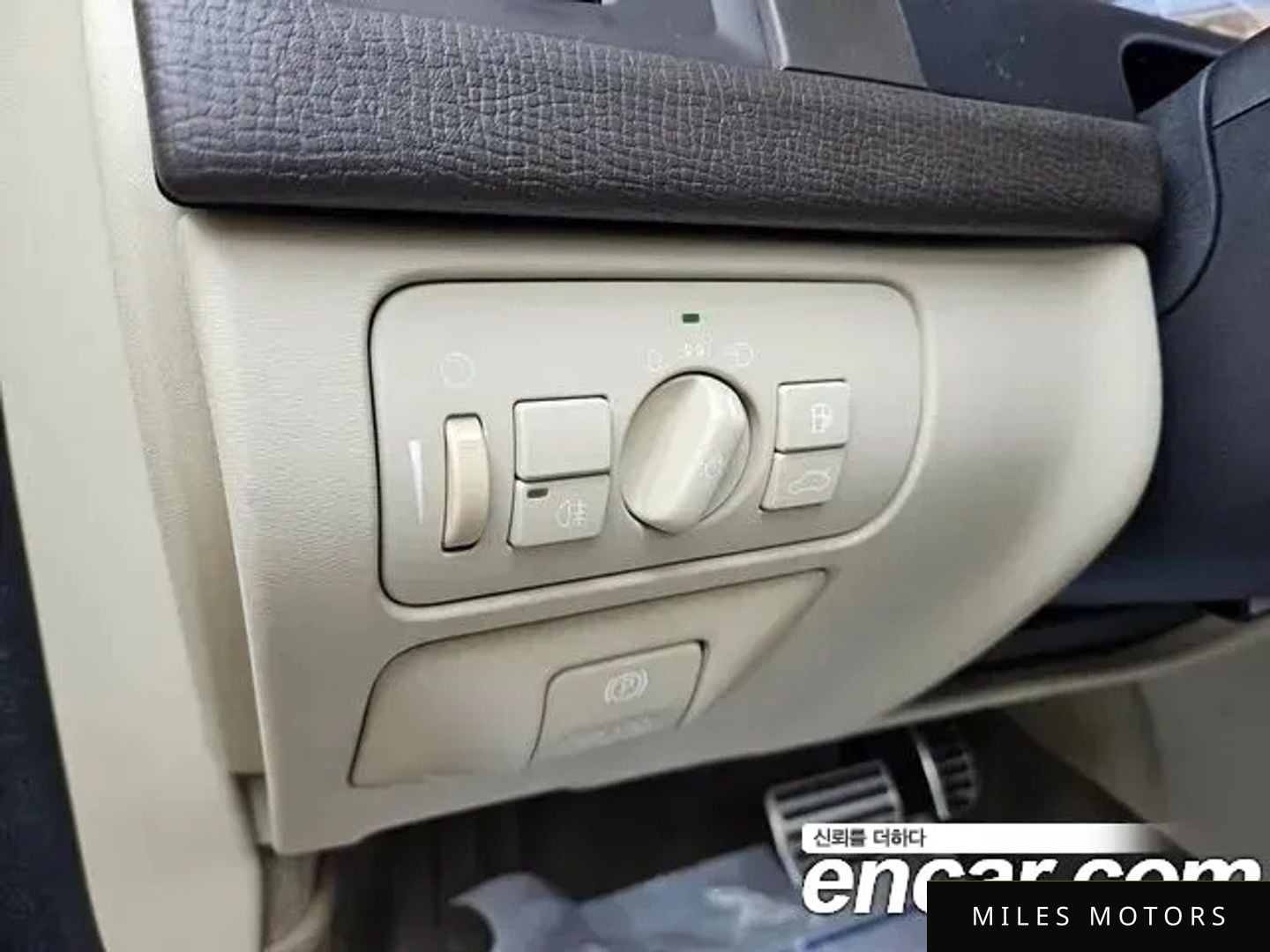 Volvo XC60 2012 — миниатюра 17