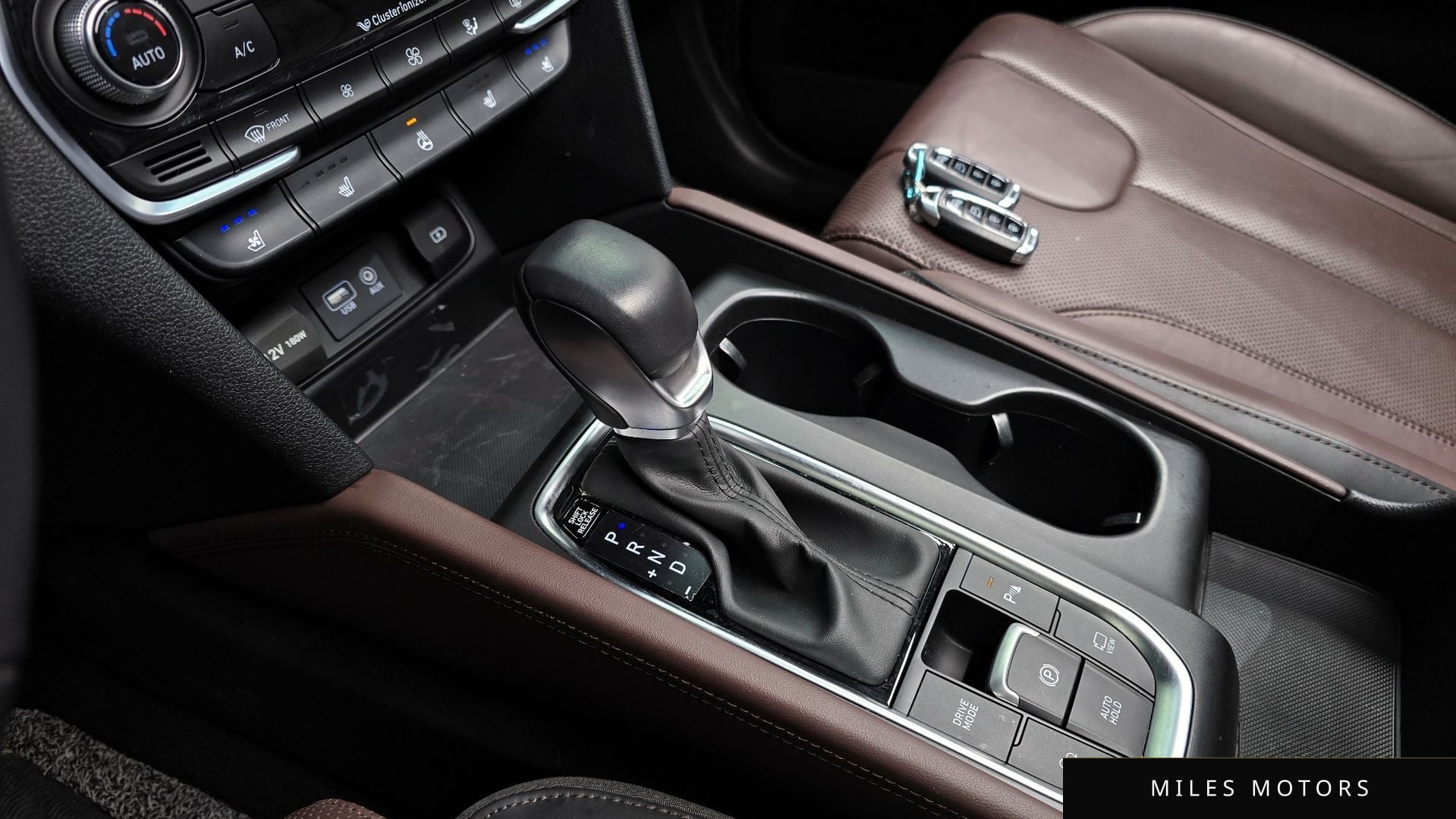 Hyundai Santafe 2019 — миниатюра 9