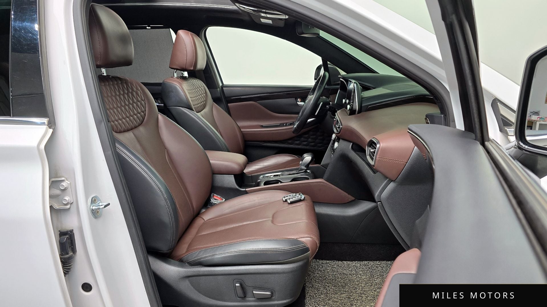 Hyundai Santafe 2019 — миниатюра 10