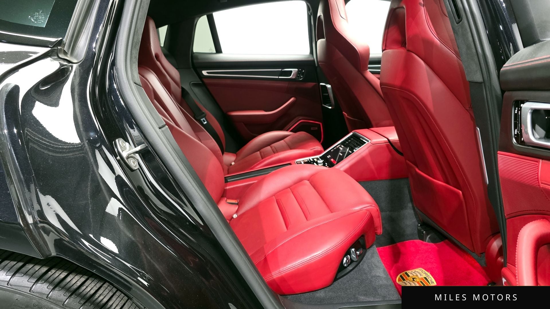 Porsche 파나메라 (971) 2020 — миниатюра 12
