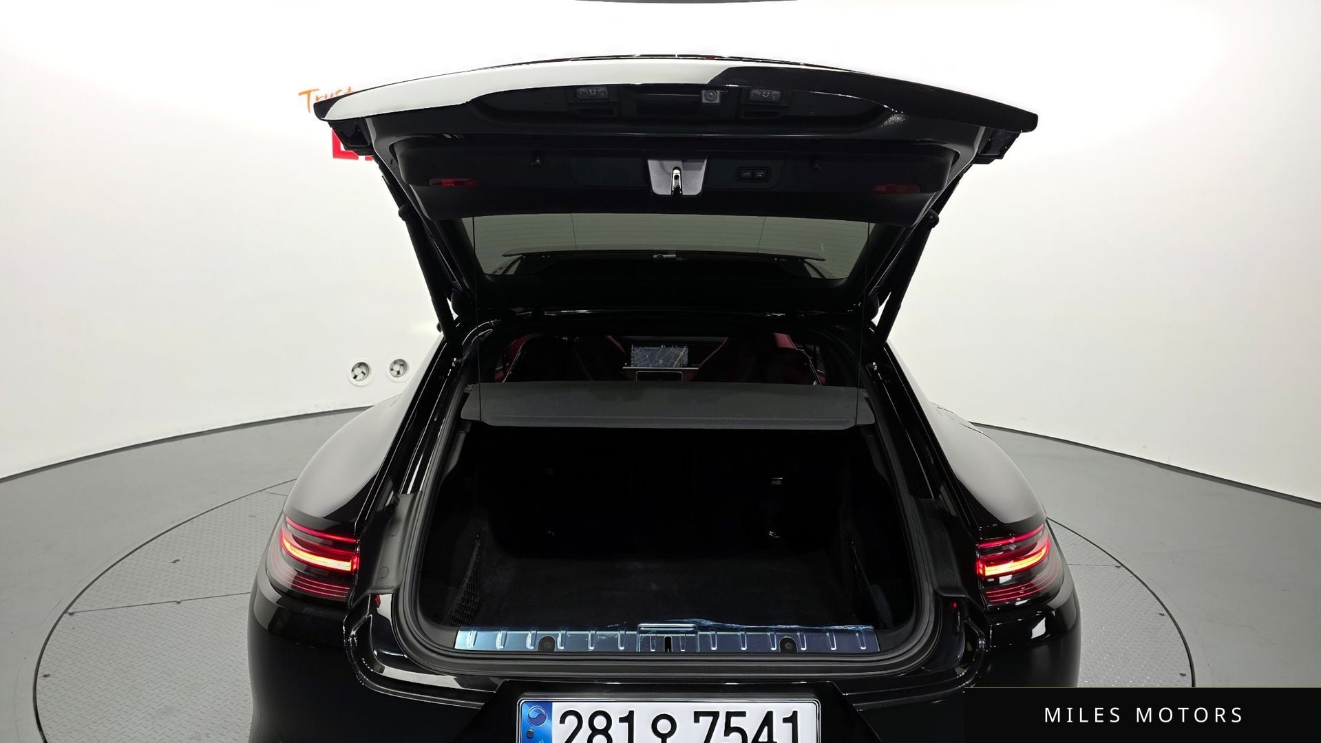Porsche 파나메라 (971) 2020 — миниатюра 20