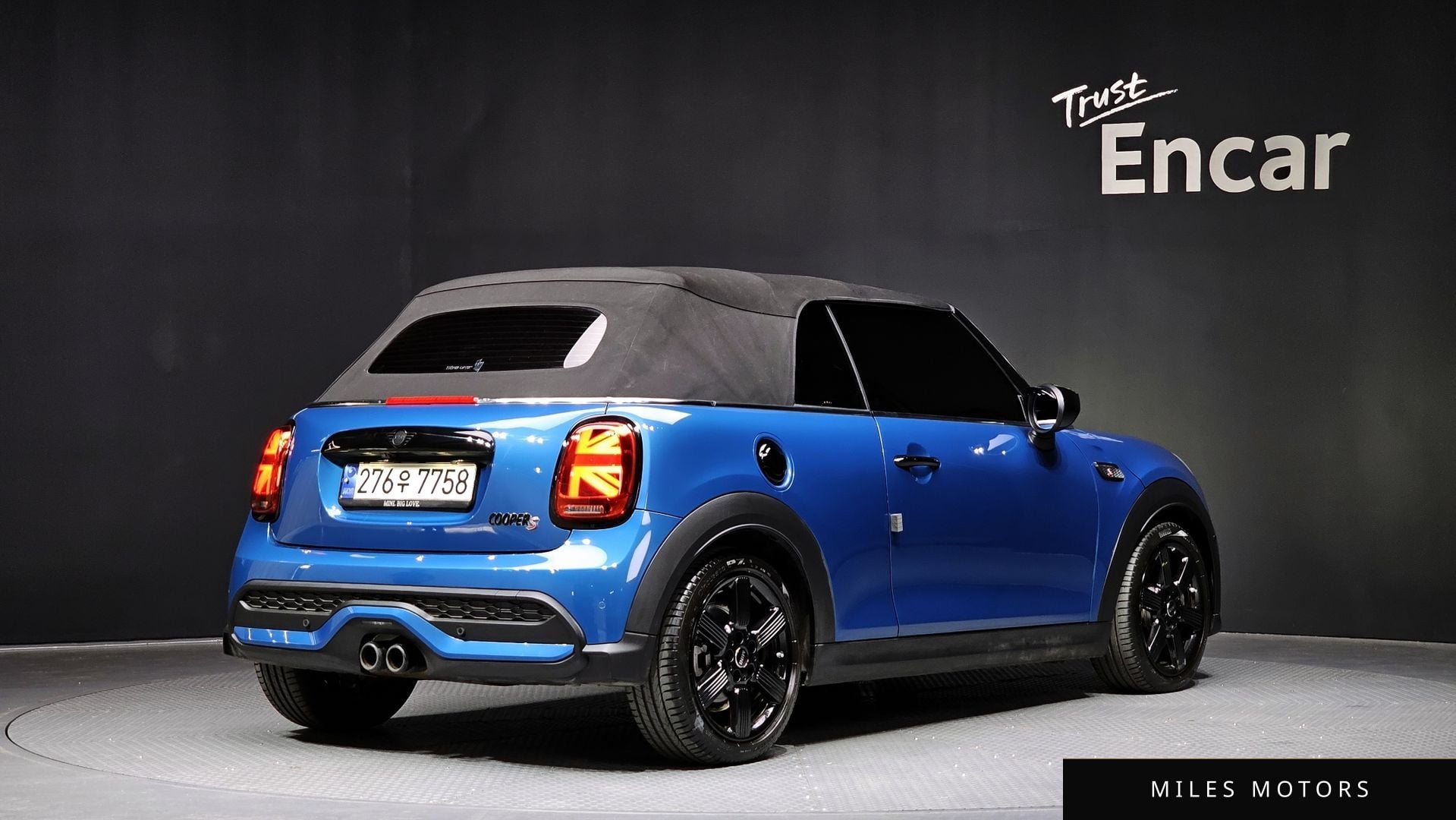 MINI Cooper Convertible 2023 — миниатюра 2