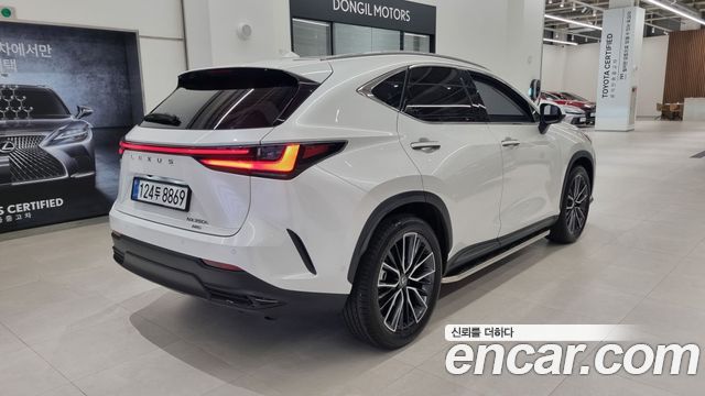 Лексус NX350h 2025 — миниатюра 2