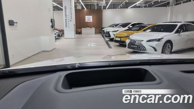 Лексус NX350h 2025 — миниатюра 17
