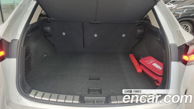 Лексус NX350h 2025 — миниатюра 24