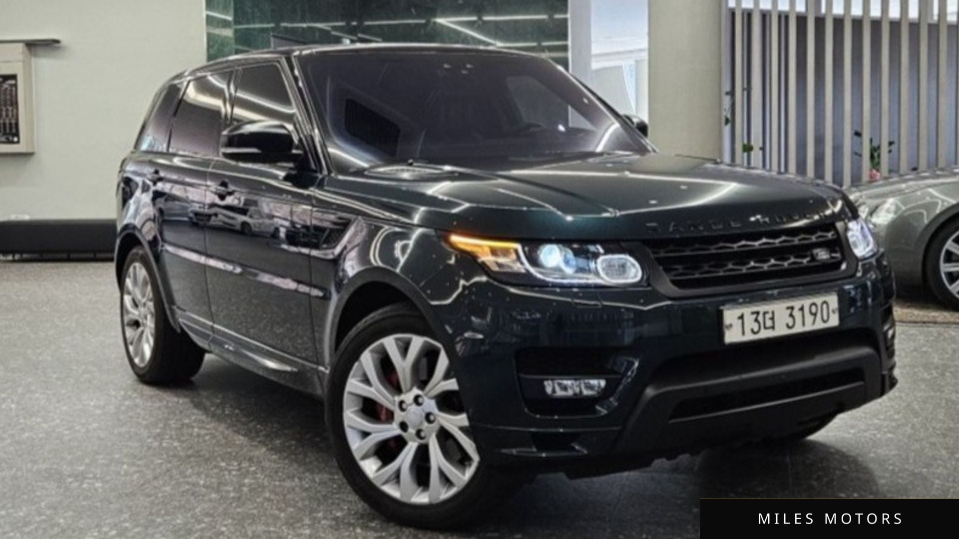 Land Rover Range Rover Sport 2017 — фото 1 из 12