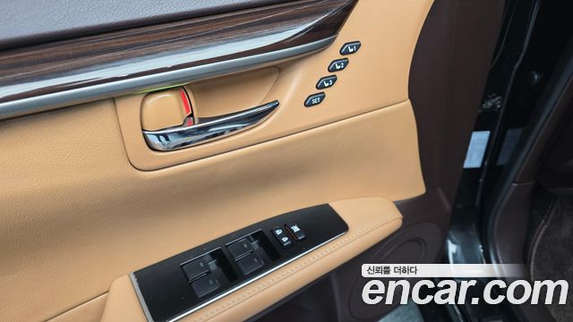 Лексус ES350 2017 — миниатюра 16