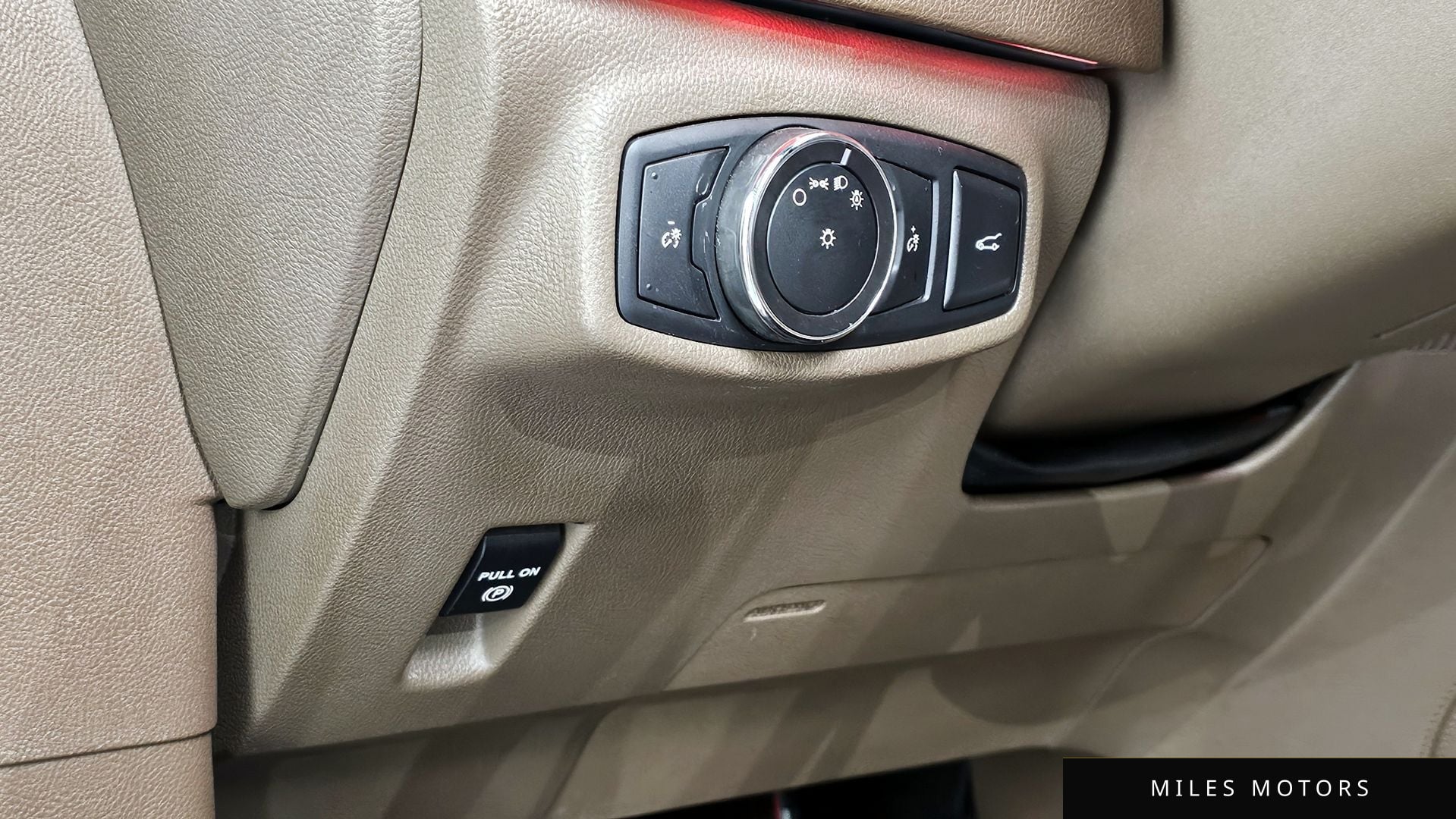 Lincoln MKC 2017 — миниатюра 16