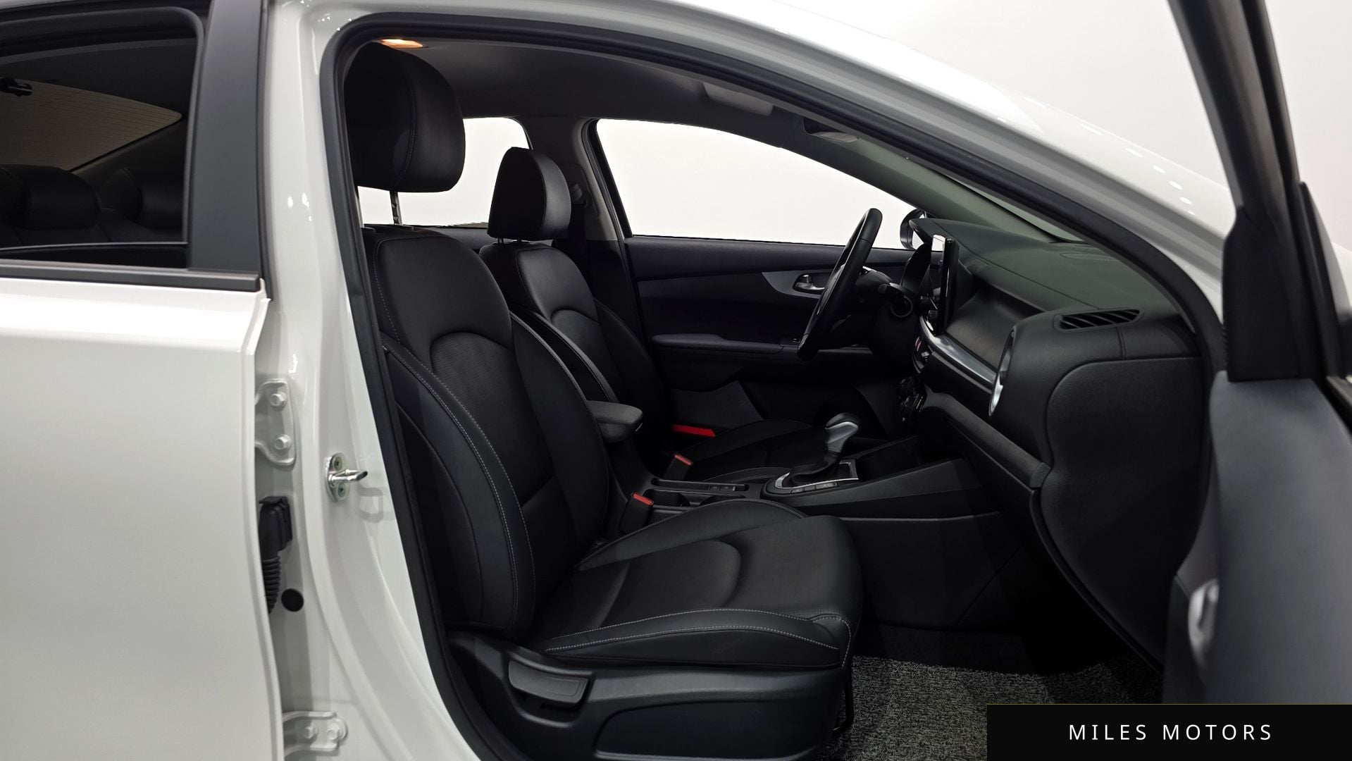 Kia K3 2022 — миниатюра 10