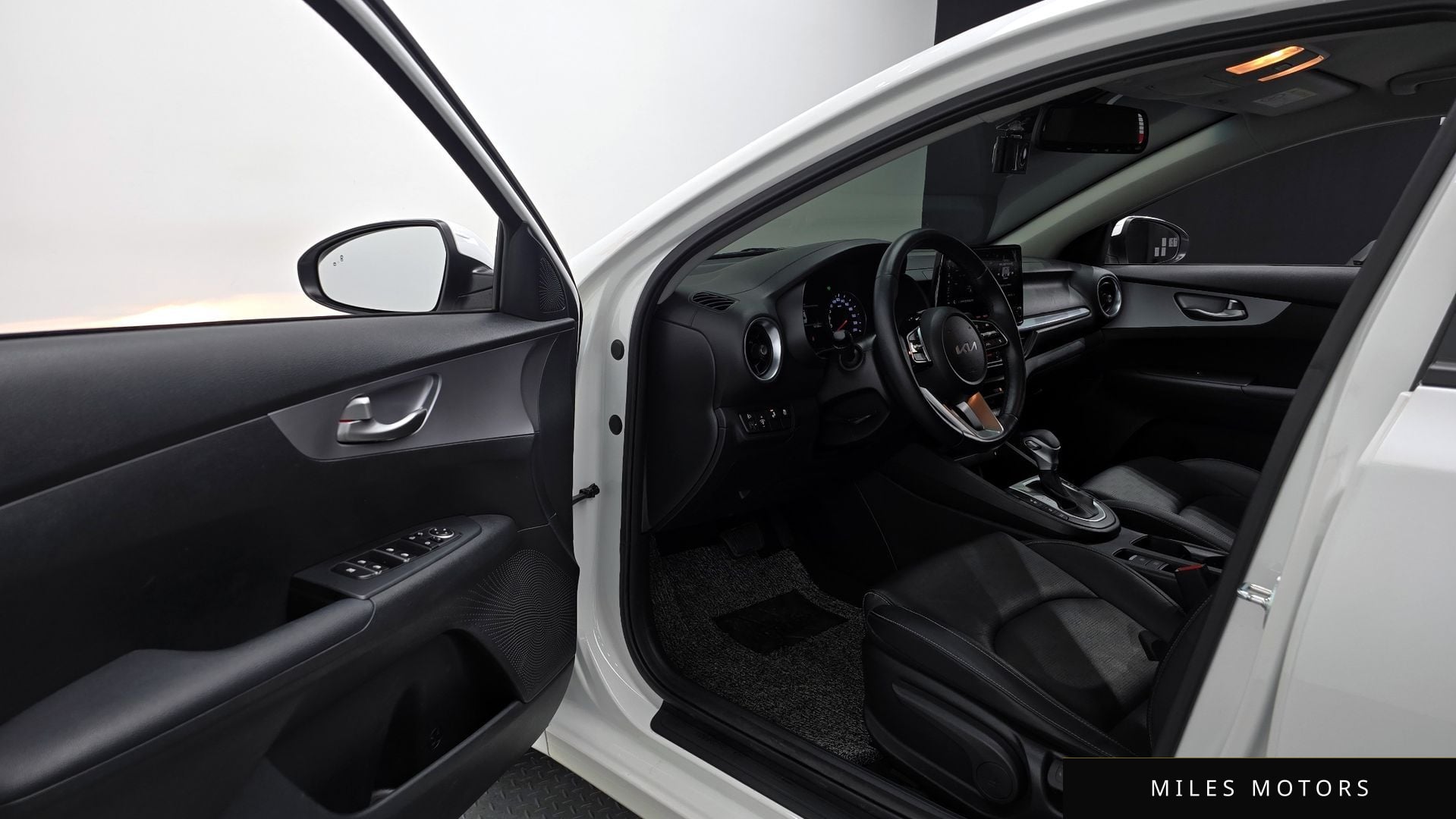 Kia K3 2022 — миниатюра 11