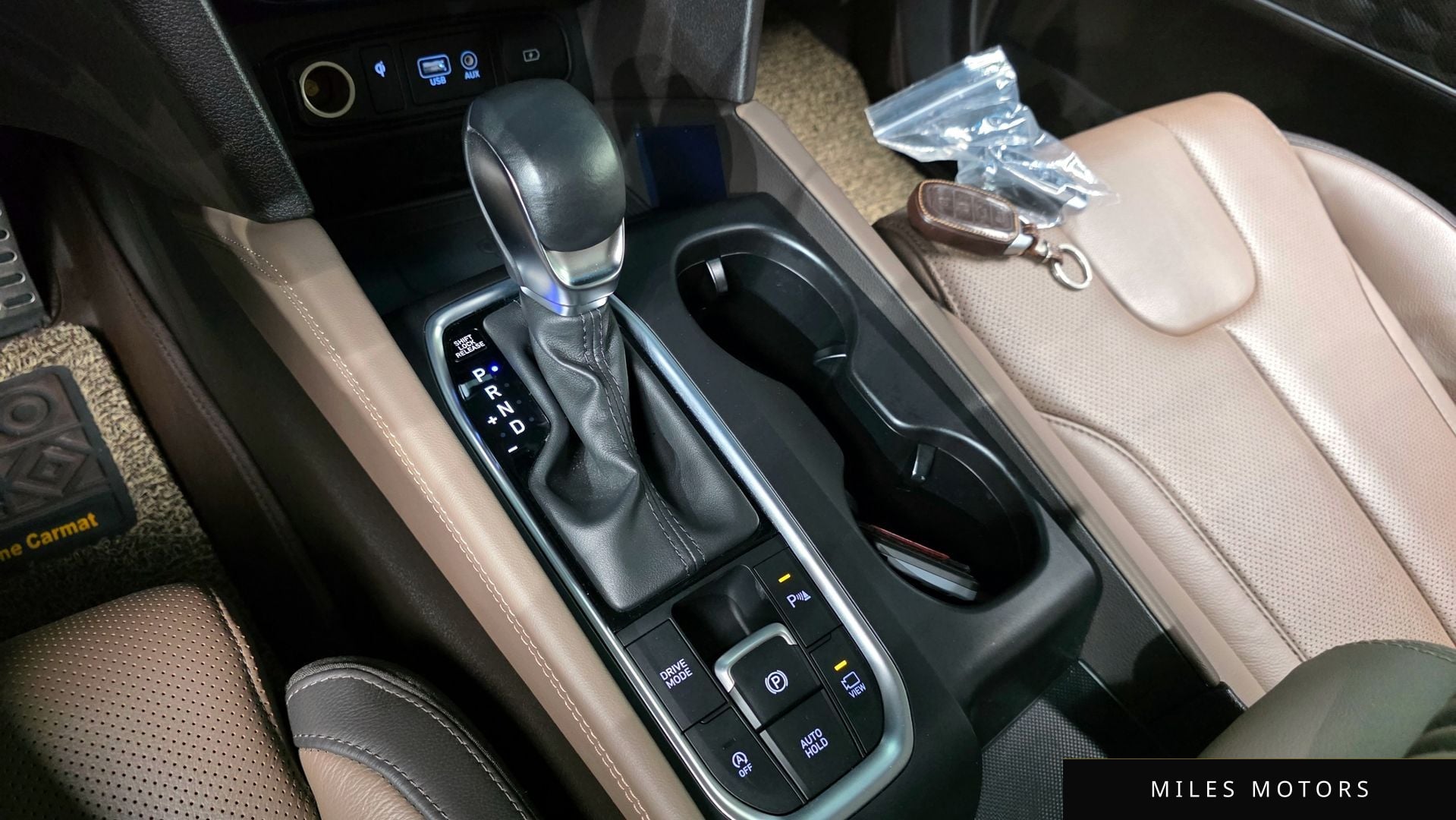 Hyundai Santafe 2019 — миниатюра 9