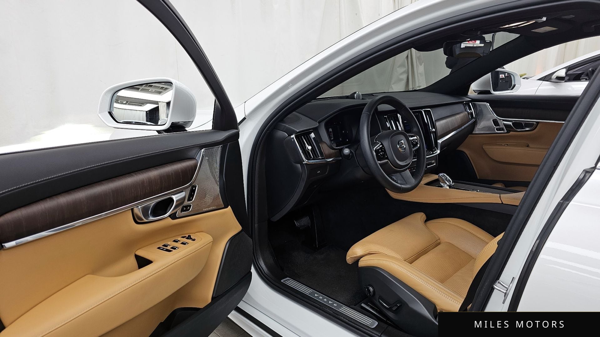 Volvo S90 2023 — миниатюра 10