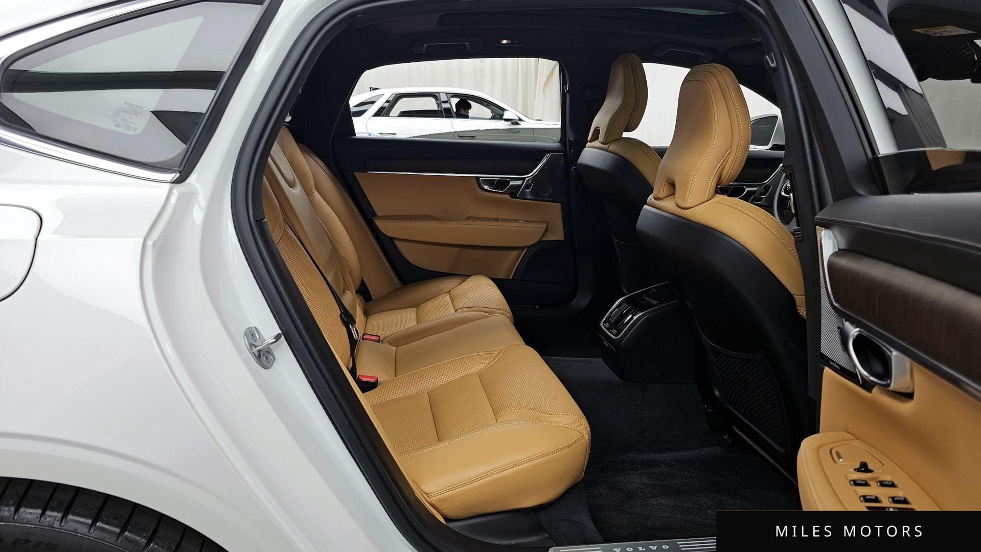 Volvo S90 2023 — миниатюра 12