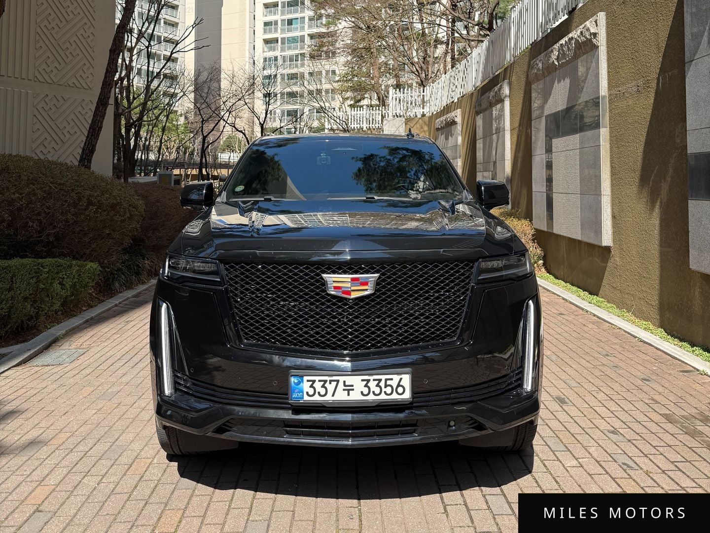 Cadillac Escalade 2022 — миниатюра 3