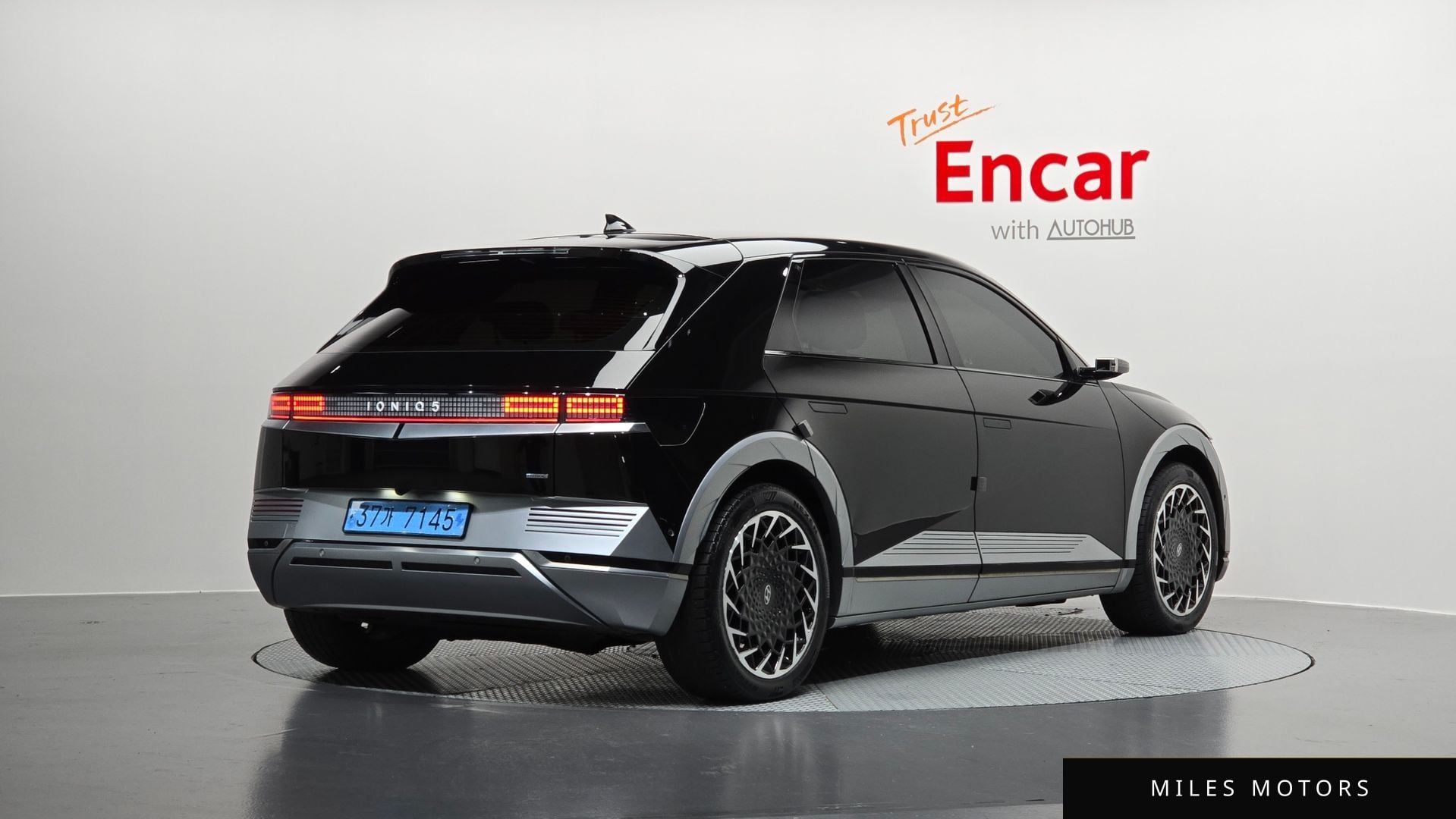 Hyundai Ioniq5 2022 — миниатюра 2