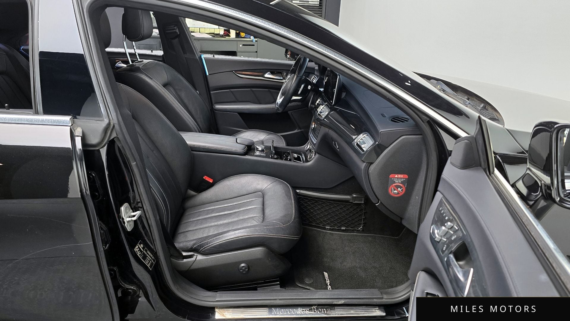 Mercedes-Benz CLS-Class W218 2016 — миниатюра 10