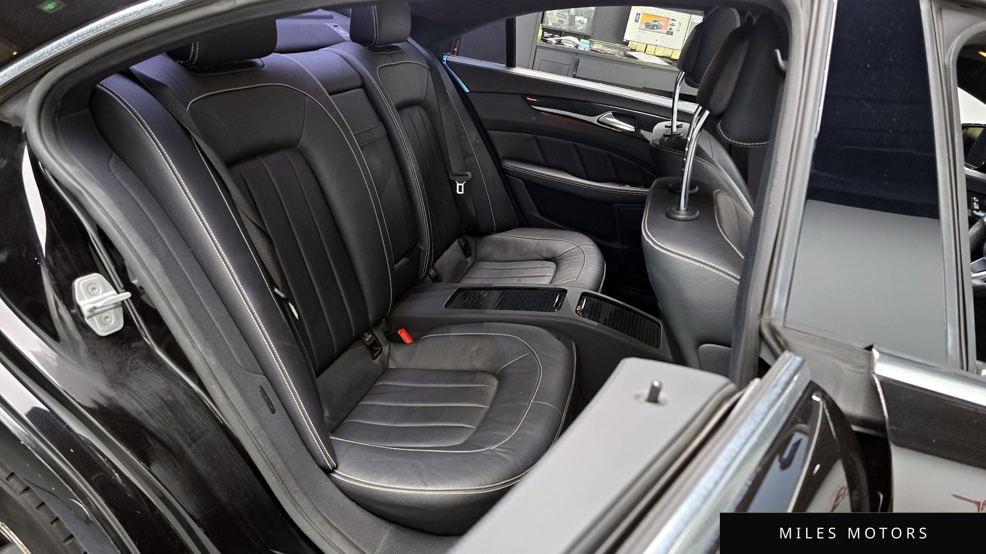 Mercedes-Benz CLS-Class W218 2016 — миниатюра 12