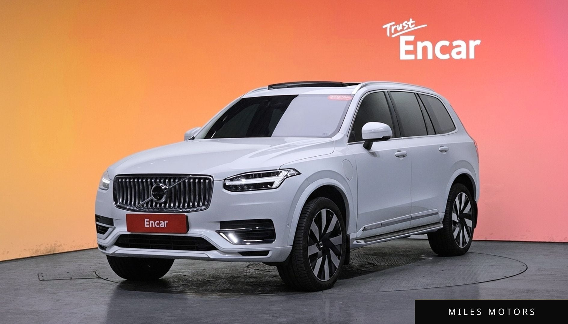 Volvo XC90 2024 — миниатюра 10