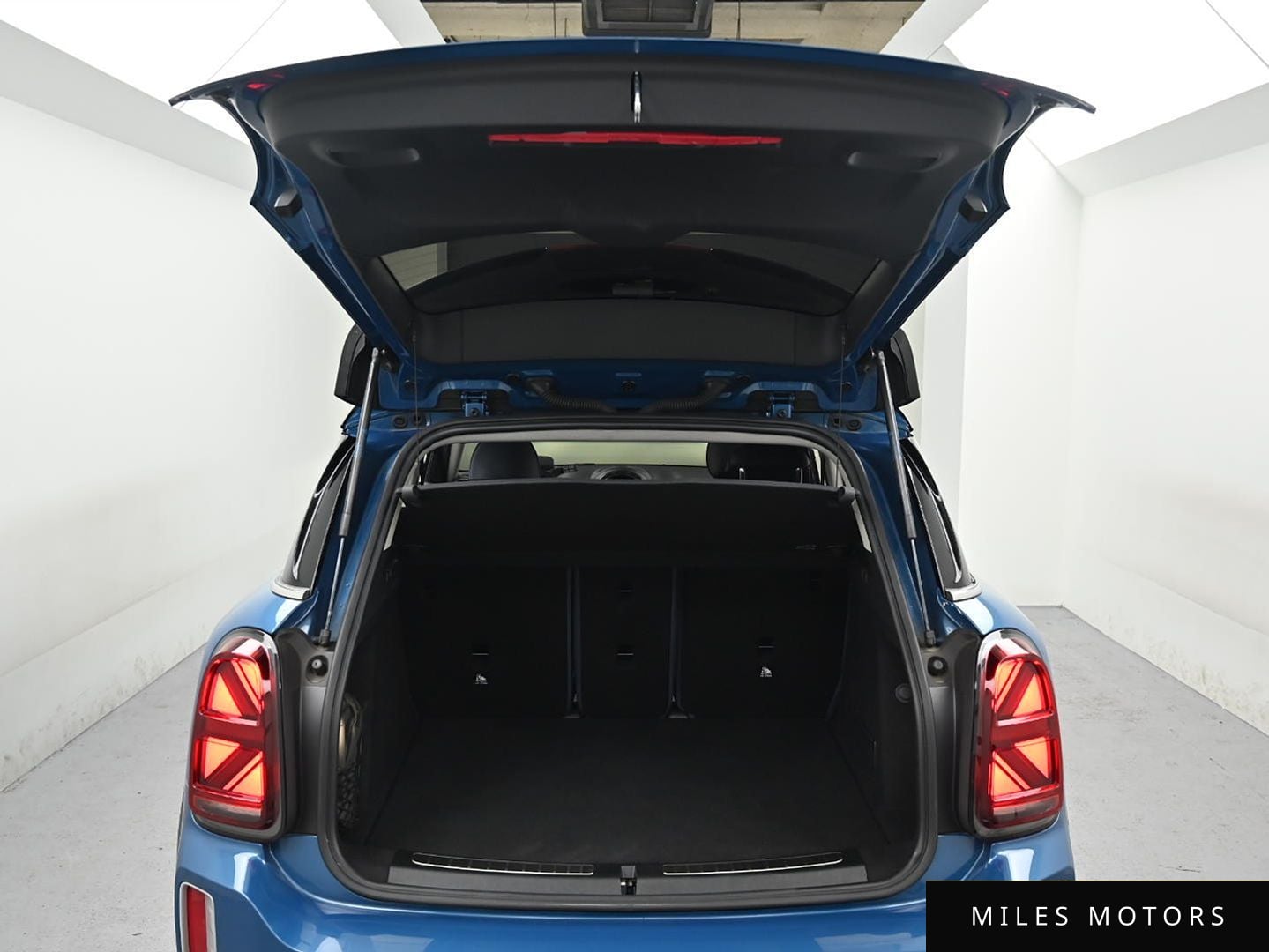 MINI Countryman 2023 — миниатюра 9